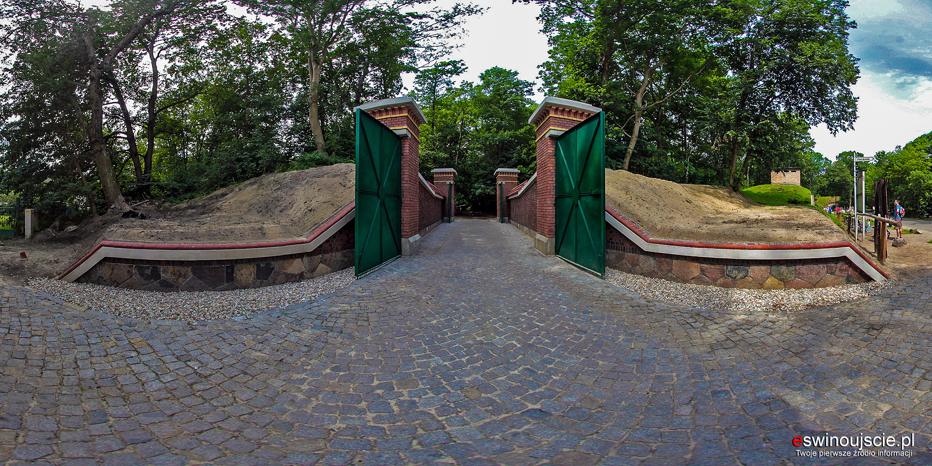 brama-jachrowa-fort-świnoujscie